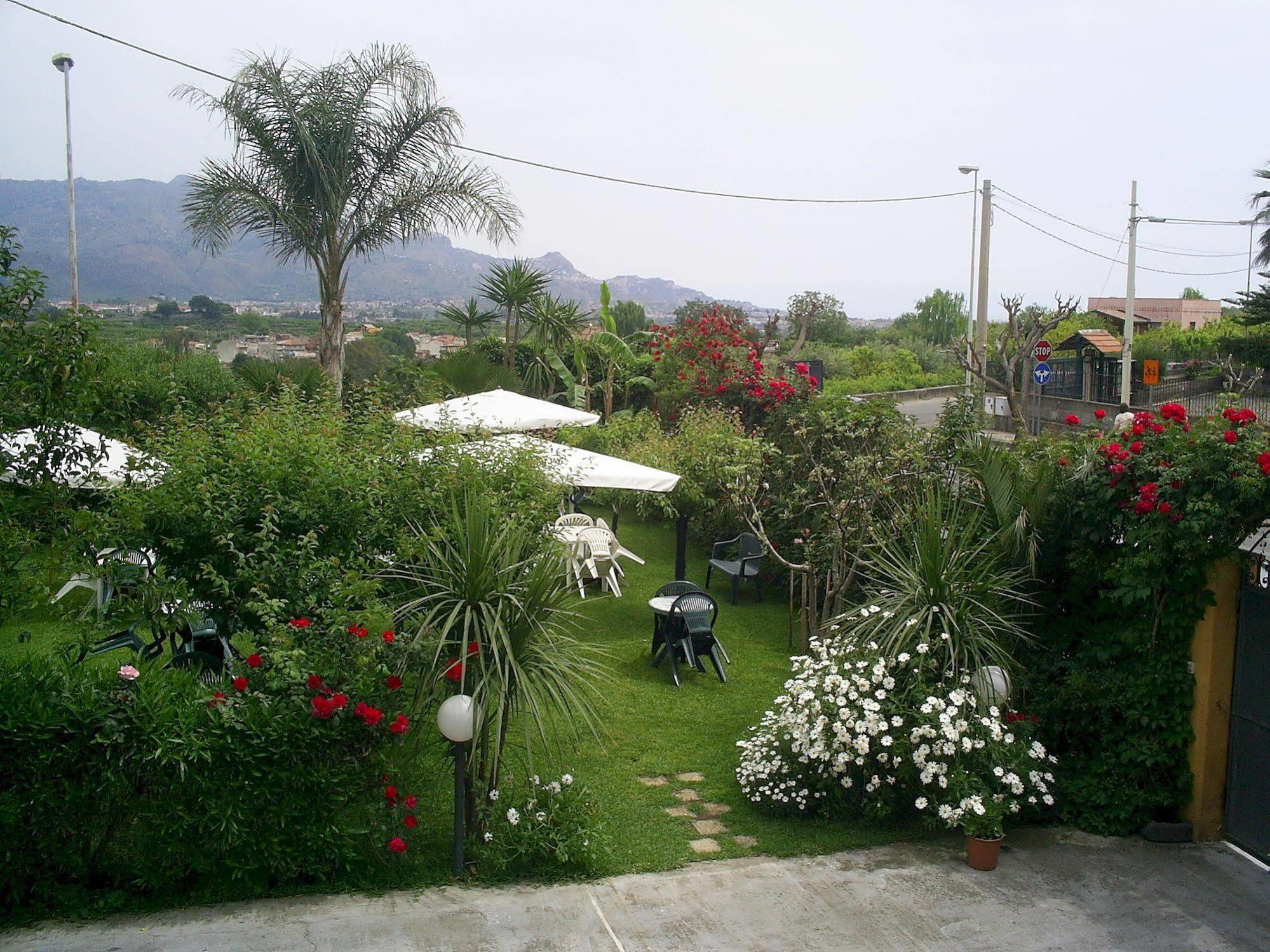 فوميفريدو دي سيشيليا Villa Delle Vacanze المظهر الخارجي الصورة