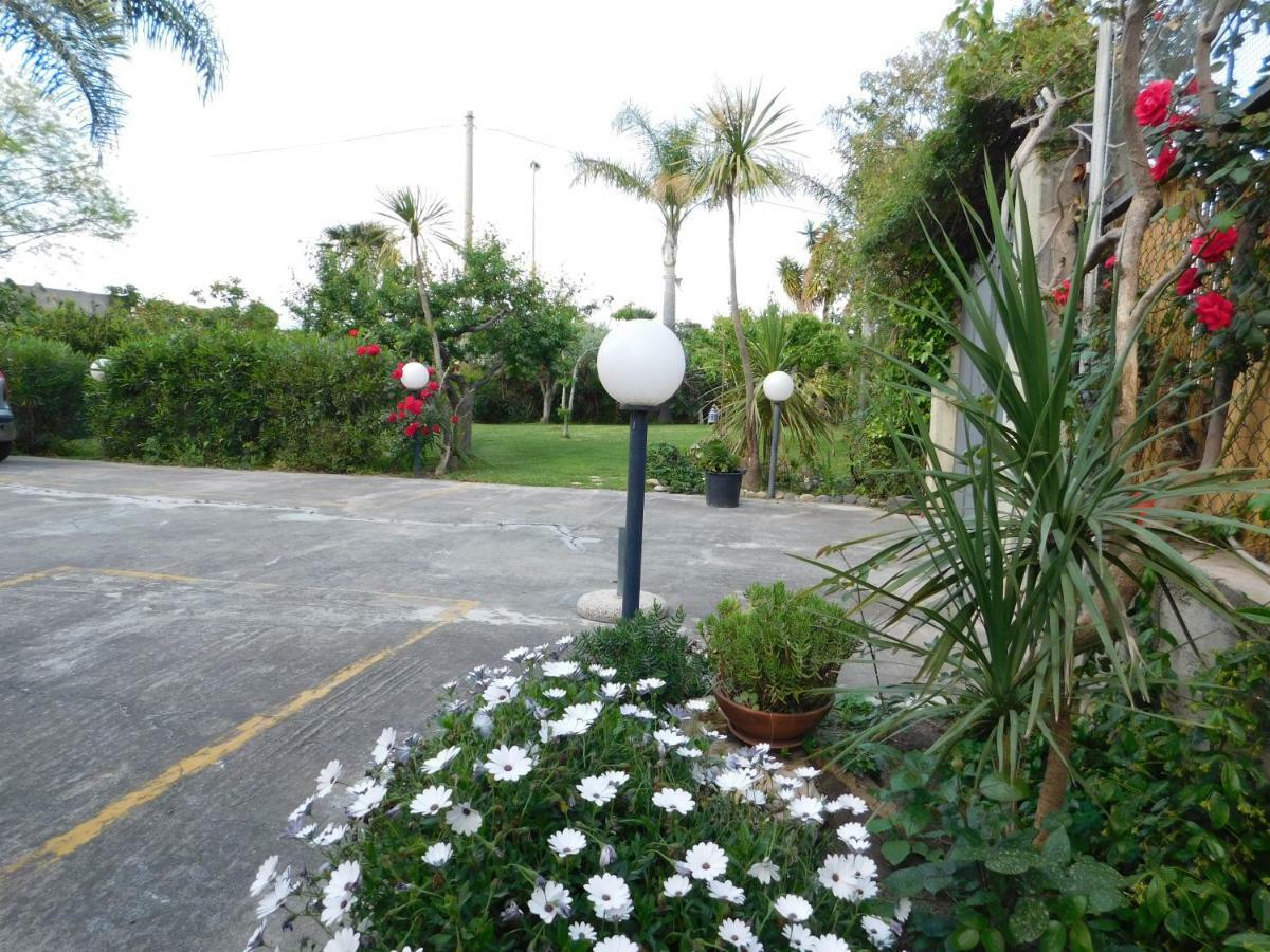 فوميفريدو دي سيشيليا Villa Delle Vacanze المظهر الخارجي الصورة